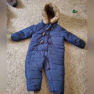OshKosh B'gosh baby snow suit 6-9 months